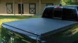 Lund 04-12 Chevy Colorado (5ft. Bed) Genesis Tri-Fold Tonneau Cover - Black